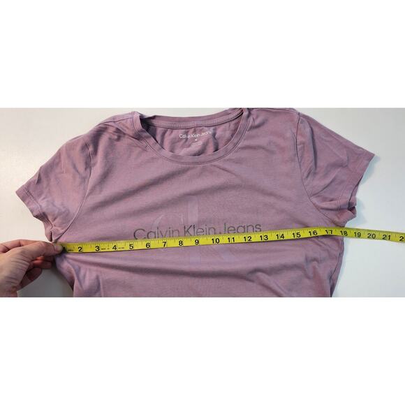 90s nostalgia Calvin klein spell out purple lavander short sleeve soft stretch M - Picture 6 of 7